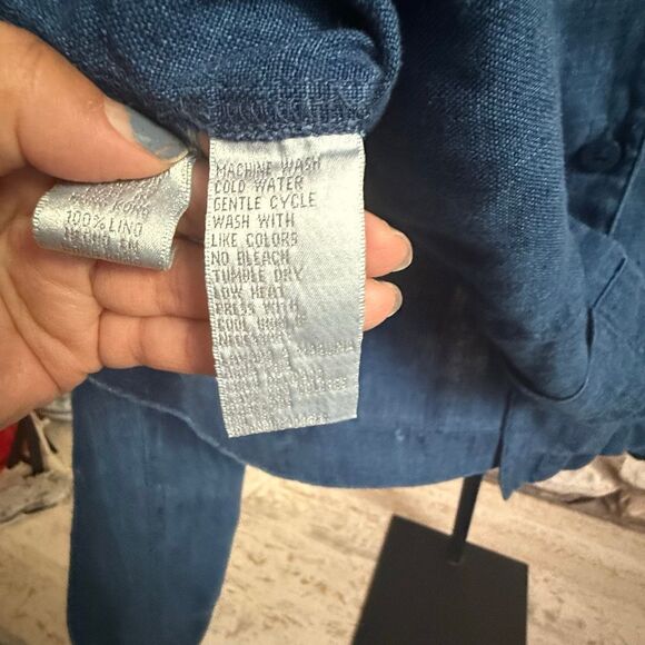 Jones New York 100% linen women’s blue button down shirt size xl - Picture 8 of 14